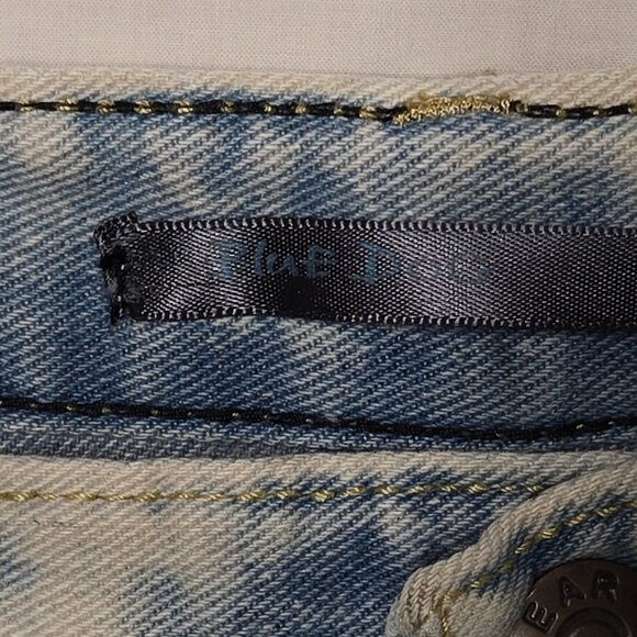 Blue Dog Shorts Womens Large Bleached Denim Distressed Stars Stripes Flag USA - Picture 12 of 15